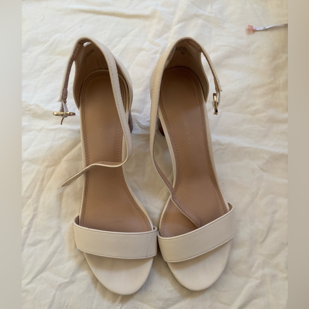 Kelly and Katie LuellaCream Women's Heels